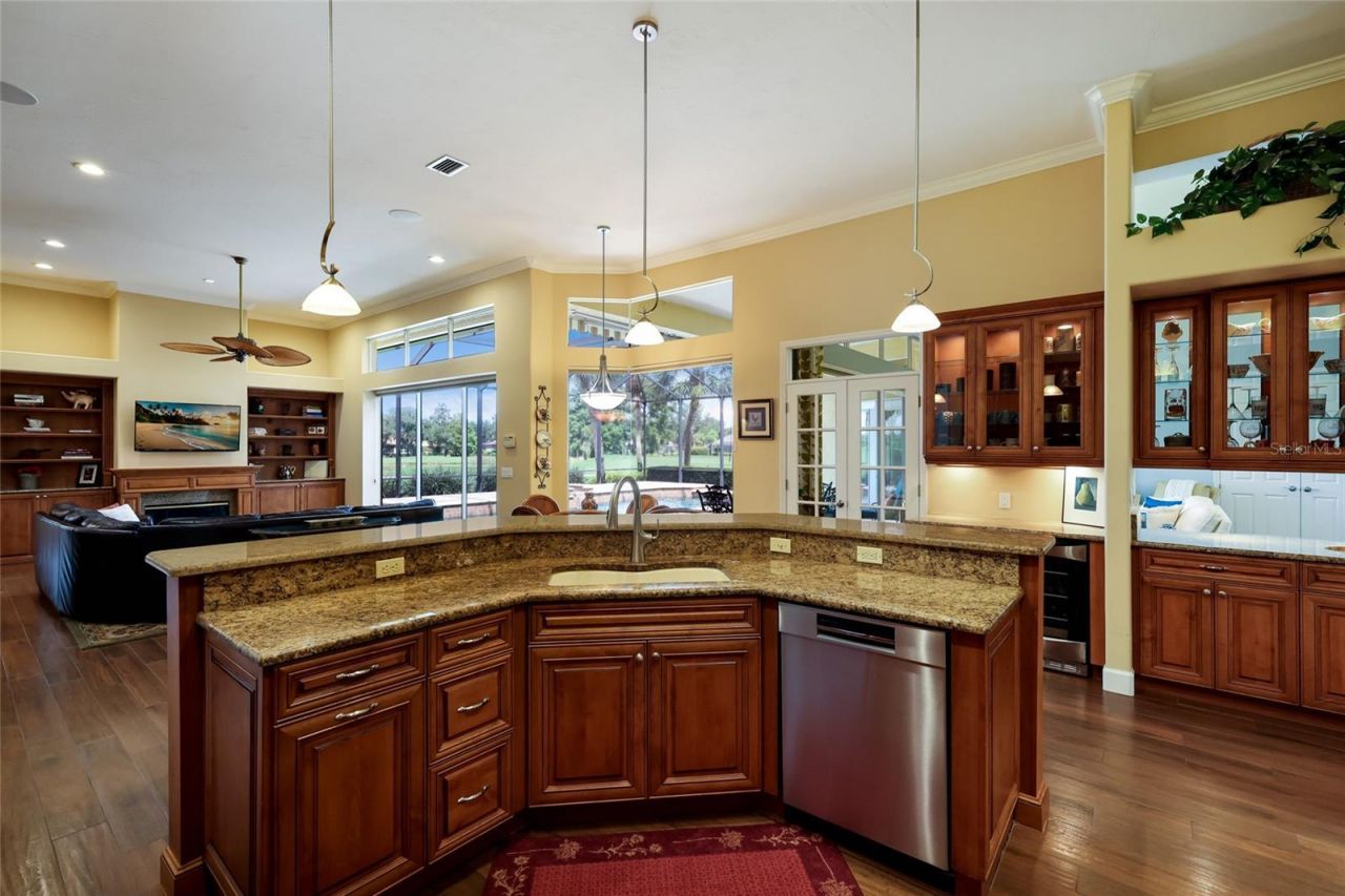 8250 Hugh Alison Place, Sarasota, FL 34240 Photo