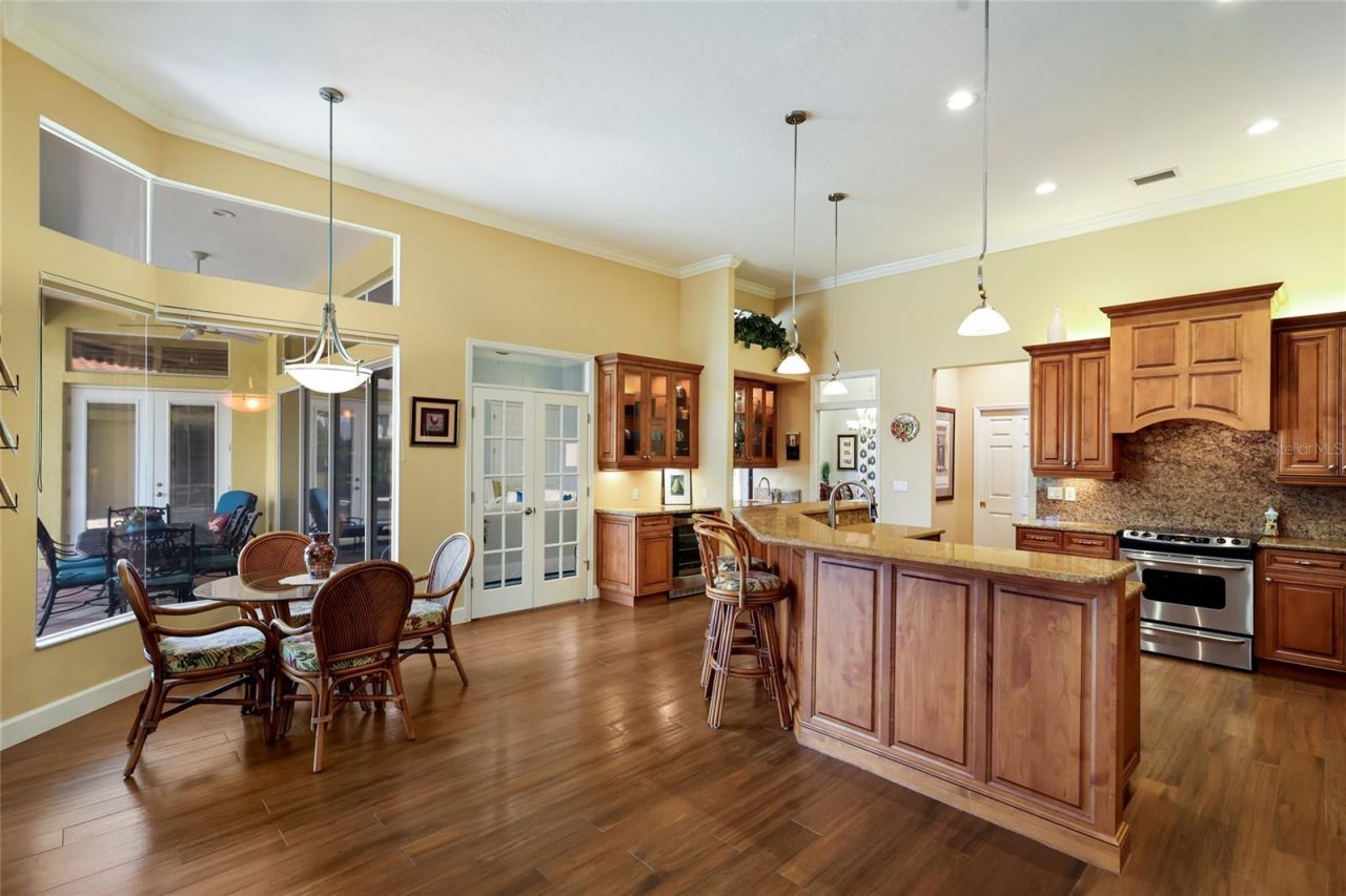 8250 Hugh Alison Place, Sarasota, FL 34240 Photo