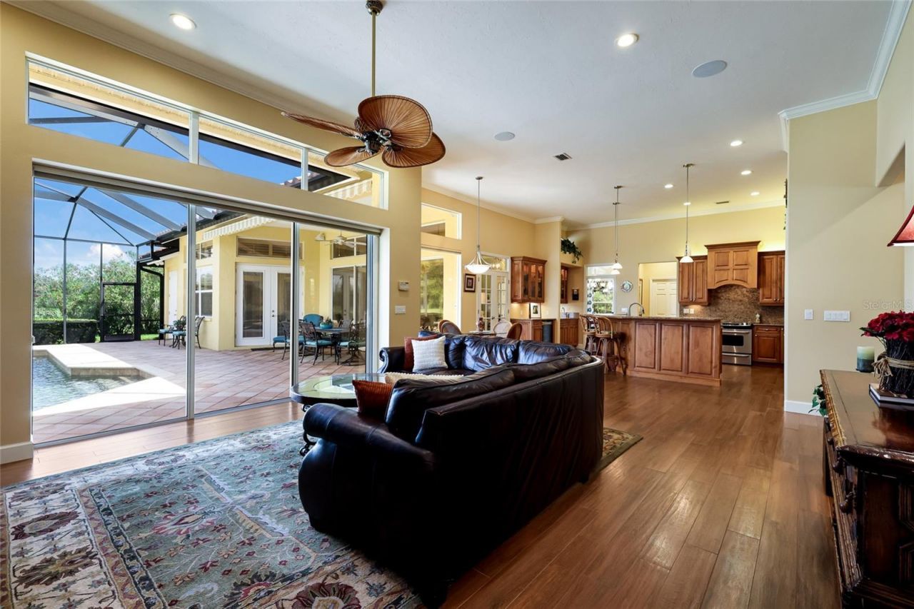 8250 Hugh Alison Place, Sarasota, FL 34240 Photo