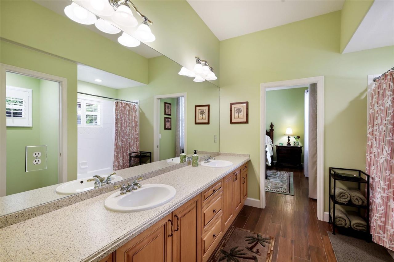 8250 Hugh Alison Place, Sarasota, FL 34240 Photo