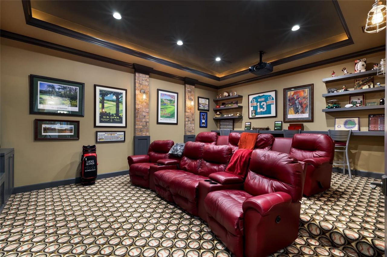 8250 Hugh Alison Place, Sarasota, FL 34240 Photo