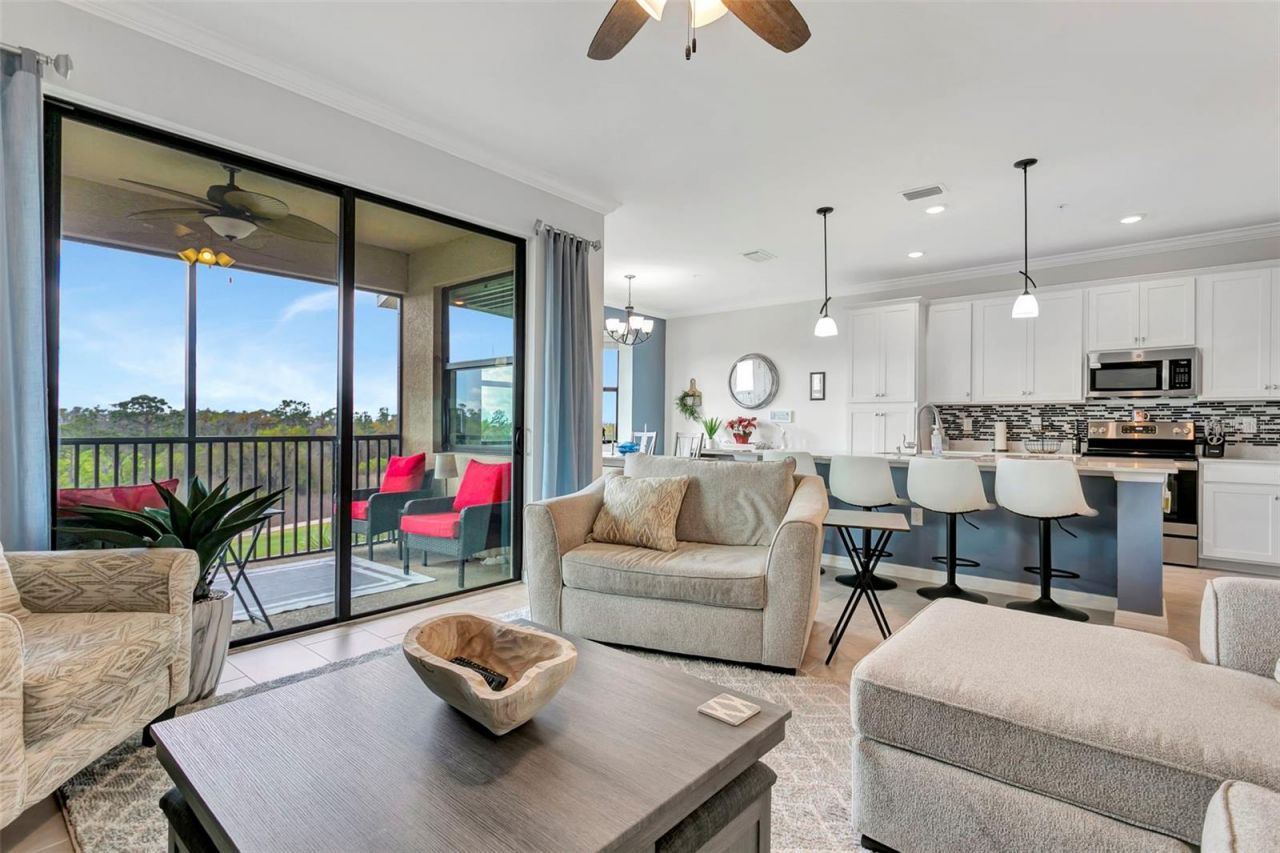 18028 Gawthrop Drive , Unit 402, Bradenton, FL 34211 Photo