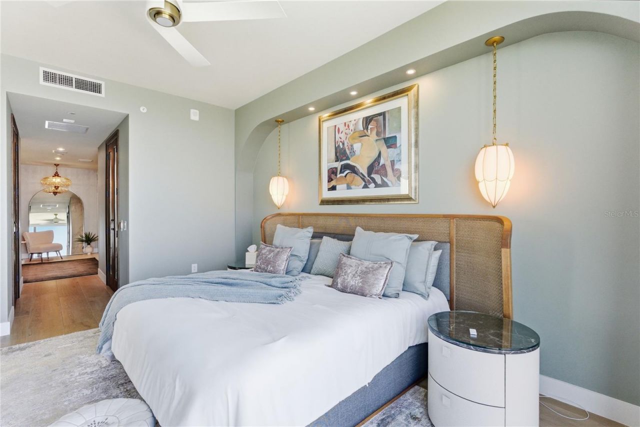 301 1st Street S, Unit 3101, Saint Petersburg, FL 33701 Photo