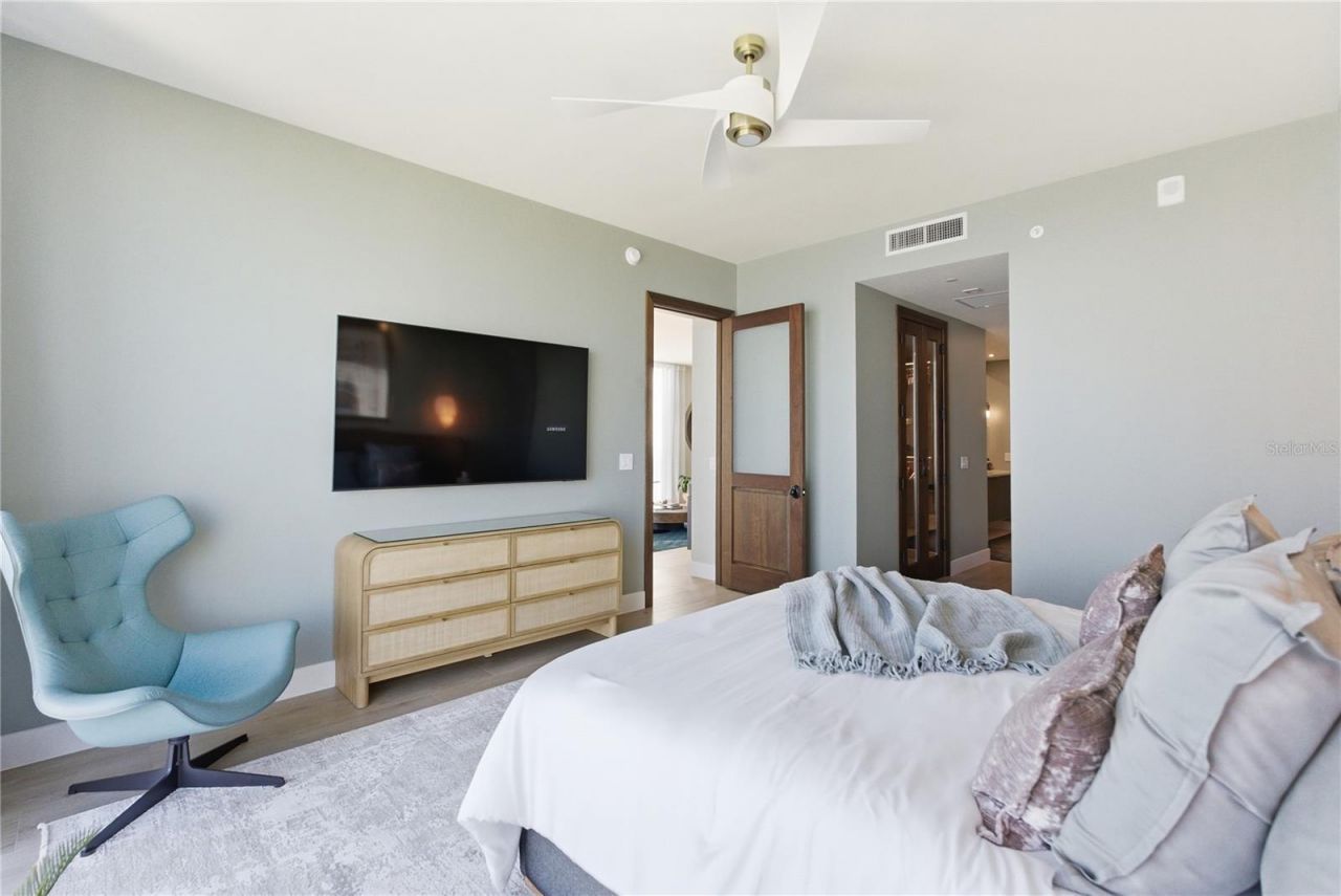 301 1st Street S, Unit 3101, Saint Petersburg, FL 33701 Photo