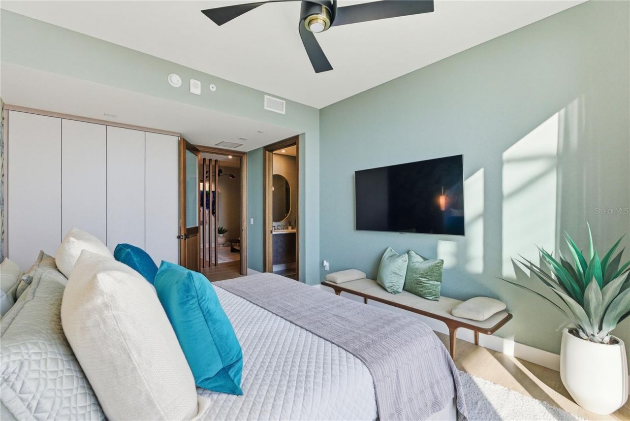 301 1st Street S, Unit 3101, Saint Petersburg, FL 33701 Photo