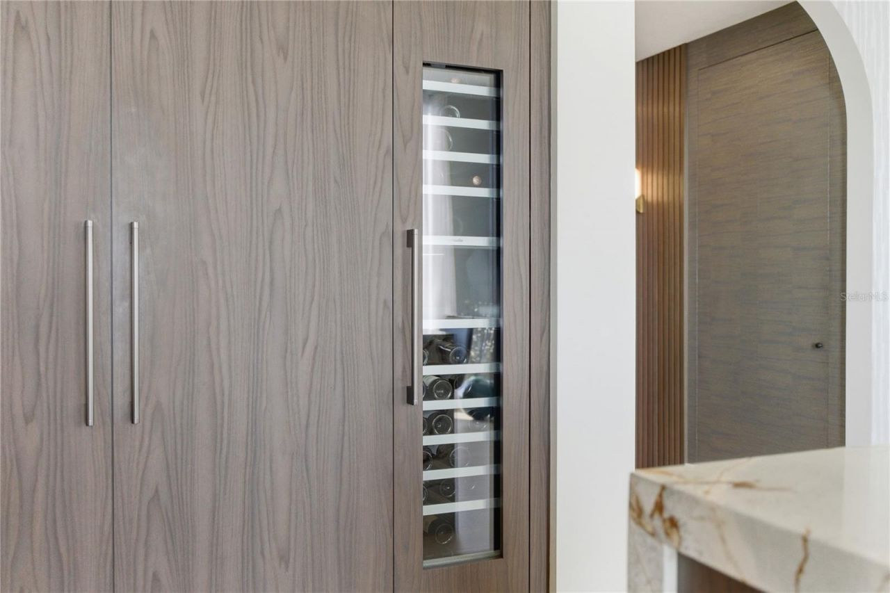 301 1st Street S, Unit 3101, Saint Petersburg, FL 33701 Photo