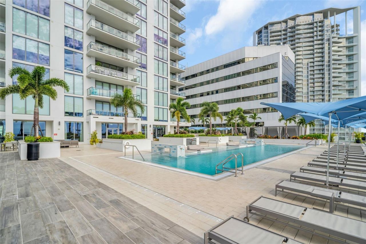 301 1st Street S, Unit 3101, Saint Petersburg, FL 33701 Photo