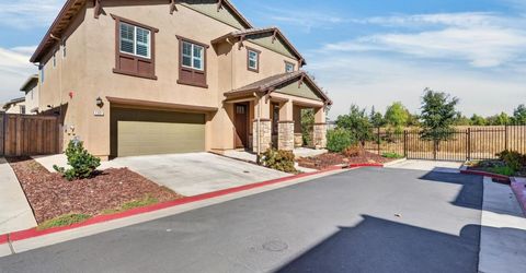 1261 Lincolnshire Cir, Lincoln, CA 95648 Photo