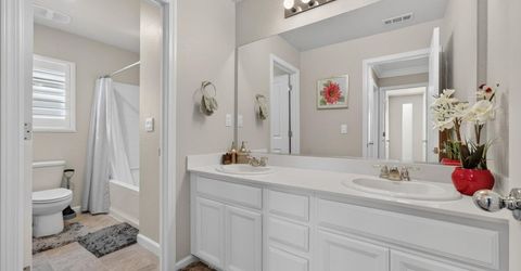 1261 Lincolnshire Cir, Lincoln, CA 95648 Photo