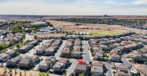1261 Lincolnshire Cir, Lincoln, CA 95648 Photo