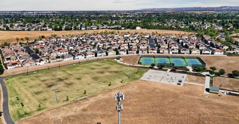 1261 Lincolnshire Cir, Lincoln, CA 95648 Photo