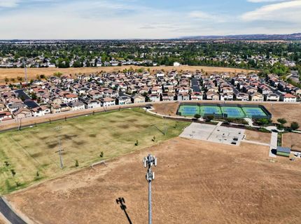 1261 Lincolnshire Cir, Lincoln, CA 95648 Photo