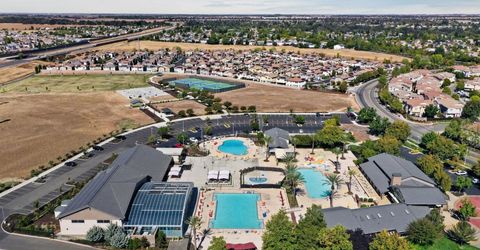 1261 Lincolnshire Cir, Lincoln, CA 95648 Photo