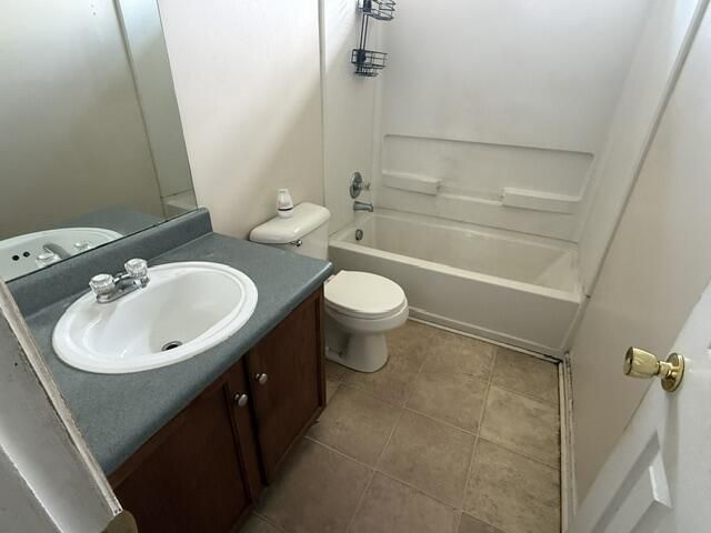 136 Shawnmoor Lane Photo 18