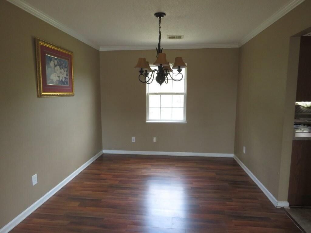 136 Shawnmoor Lane Photo 3
