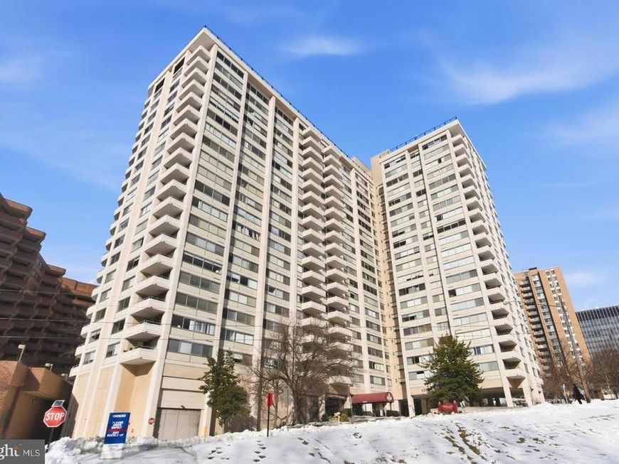 4515 Willard Avenue, Unit 606S, Chevy Chase, MD 20815 Main Photo