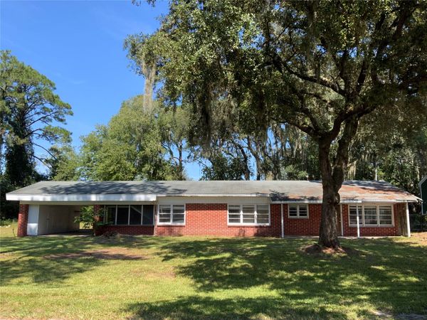 1437 CASHEN Drive , Fernandina Beach, FL 32034