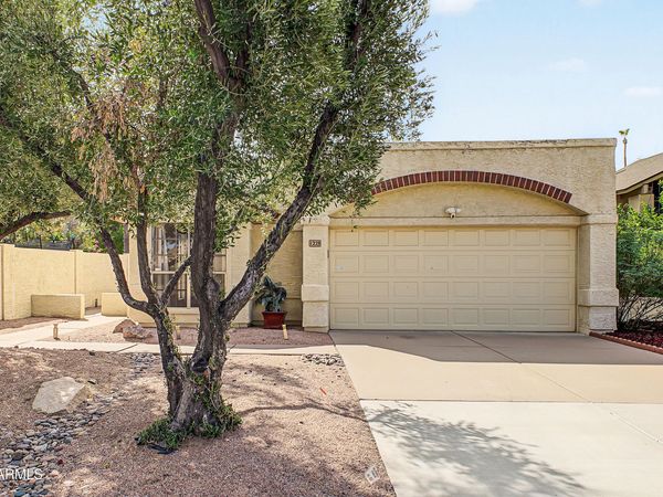 1229 W CALLE DEL NORTE, Chandler, AZ 85224