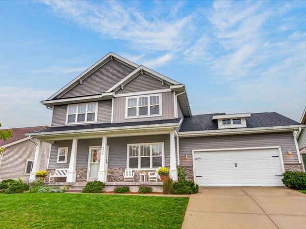 9914 Autumn Breeze Road, Middleton, WI 53562