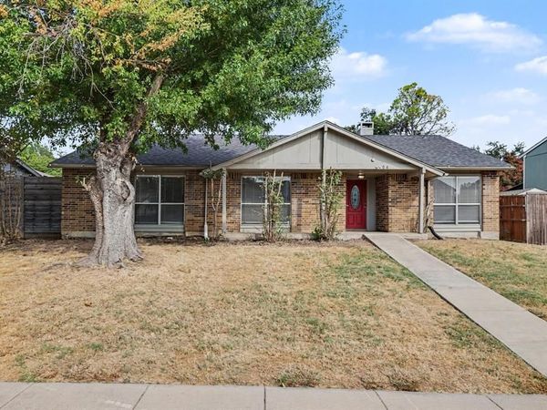3704 Standridge Drive, Carrollton, TX 75007