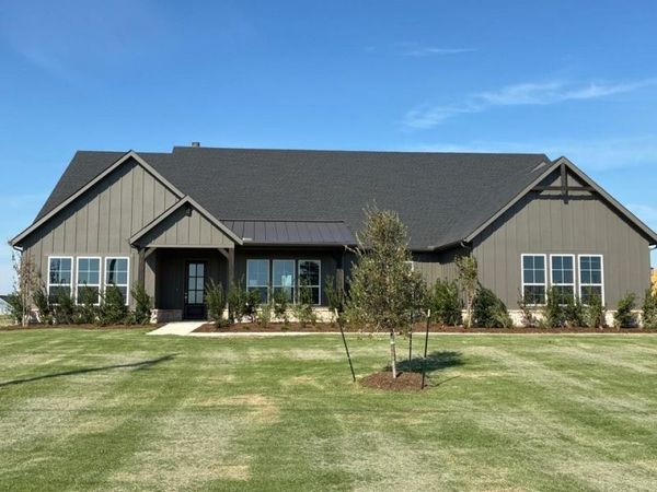 12450 Jackson Road, Krum, TX 76249