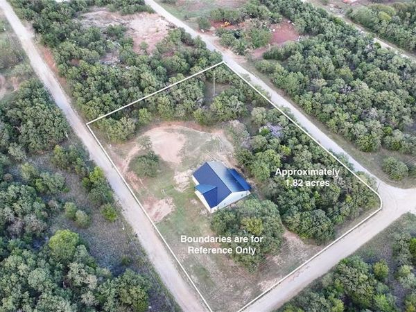 335 Ponderosa Street, Bowie, TX 76230