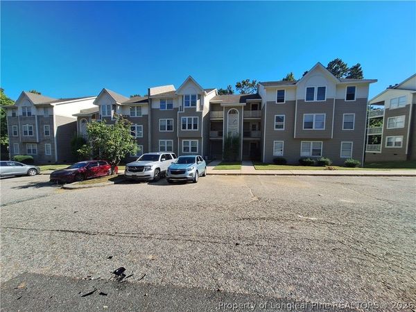 6744-2 Willowbrook, Fayetteville, NC 28314