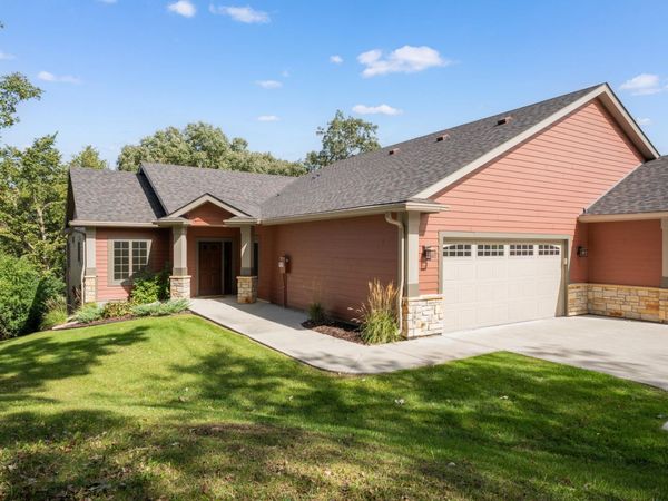 468 Panorama Circle NW, Rochester, MN 55901