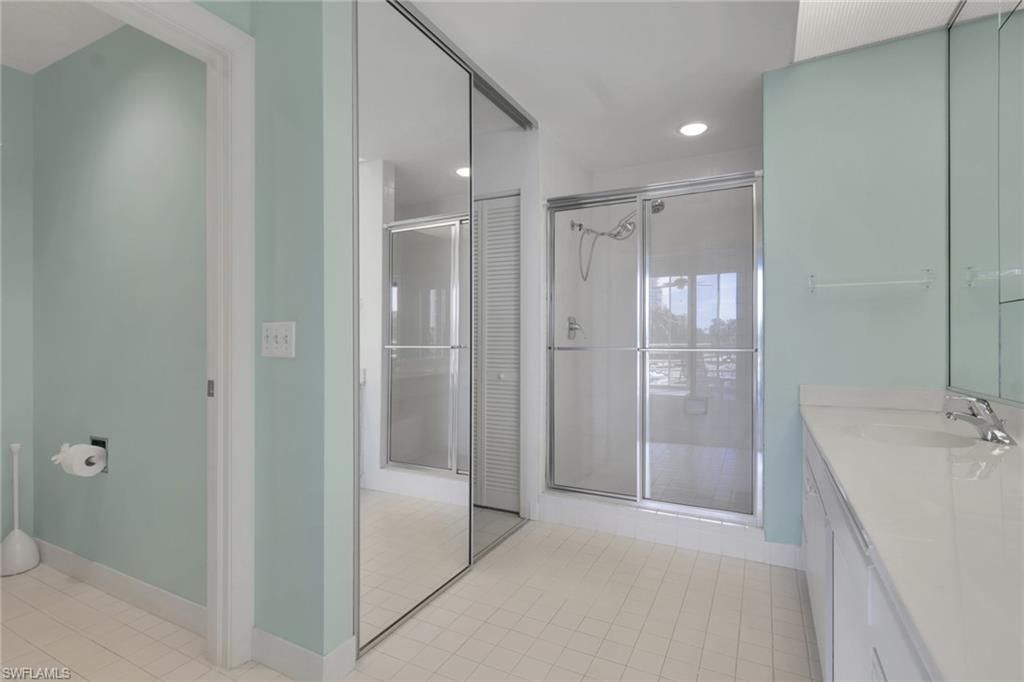 4500 Gulf Shore Blvd N, Unit 1-211, Naples, FL 34103 Photo