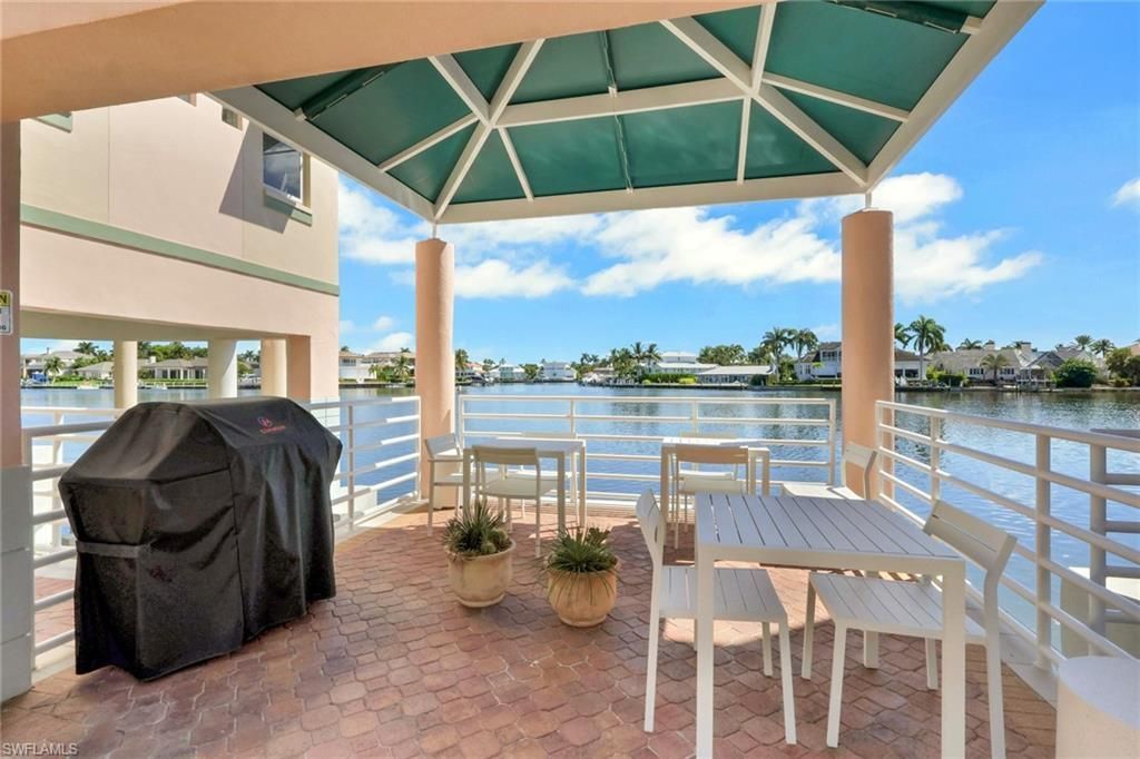 4500 Gulf Shore Blvd N, Unit 1-211, Naples, FL 34103 Photo