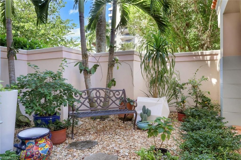 4500 Gulf Shore Blvd N, Unit 1-211, Naples, FL 34103 Photo