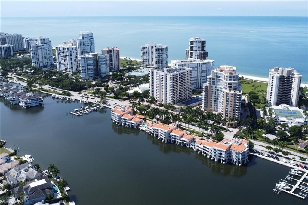 4500 Gulf Shore Blvd N, Unit 1-211, Naples, FL 34103 Photo