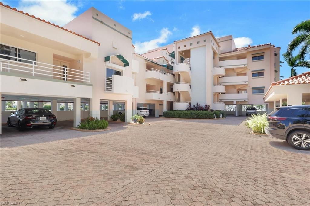 4500 Gulf Shore Blvd N, Unit 1-211, Naples, FL 34103 Photo