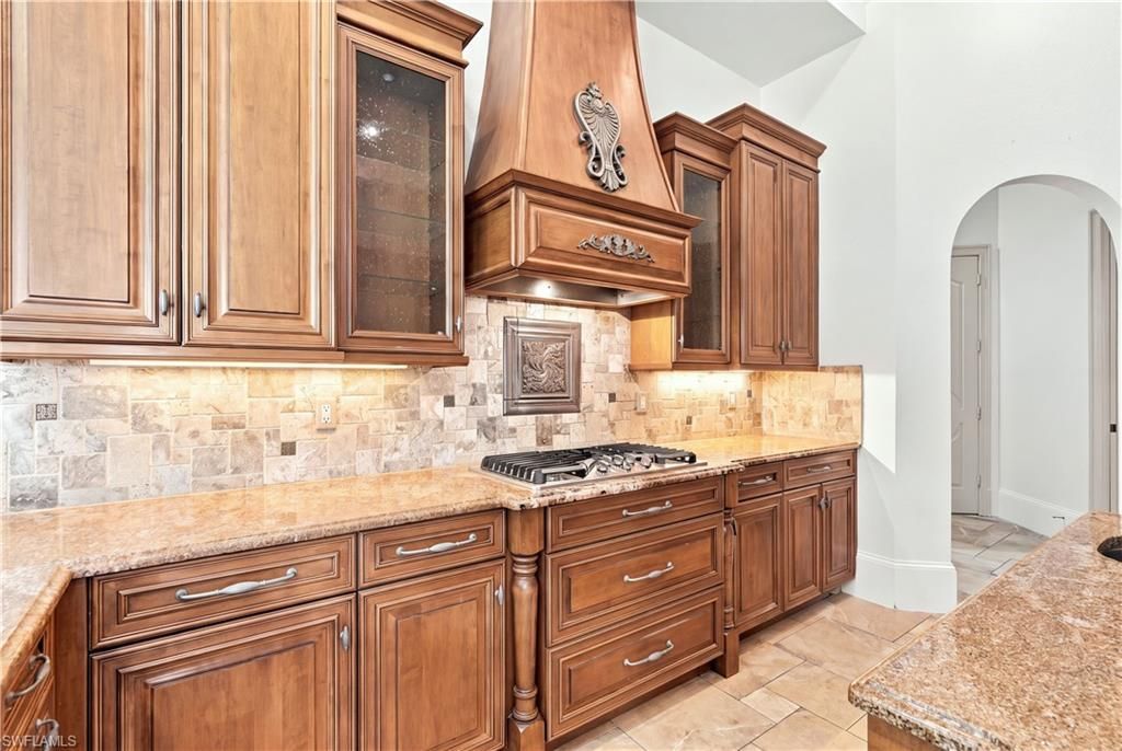 971 Tivoli Dr, Naples, FL 34104 Photo