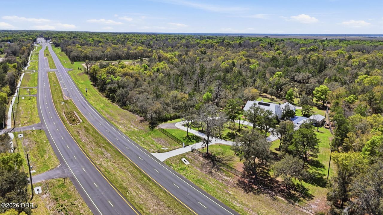 5444 N Us Highway 17, De Leon Springs, FL 32130 Photo