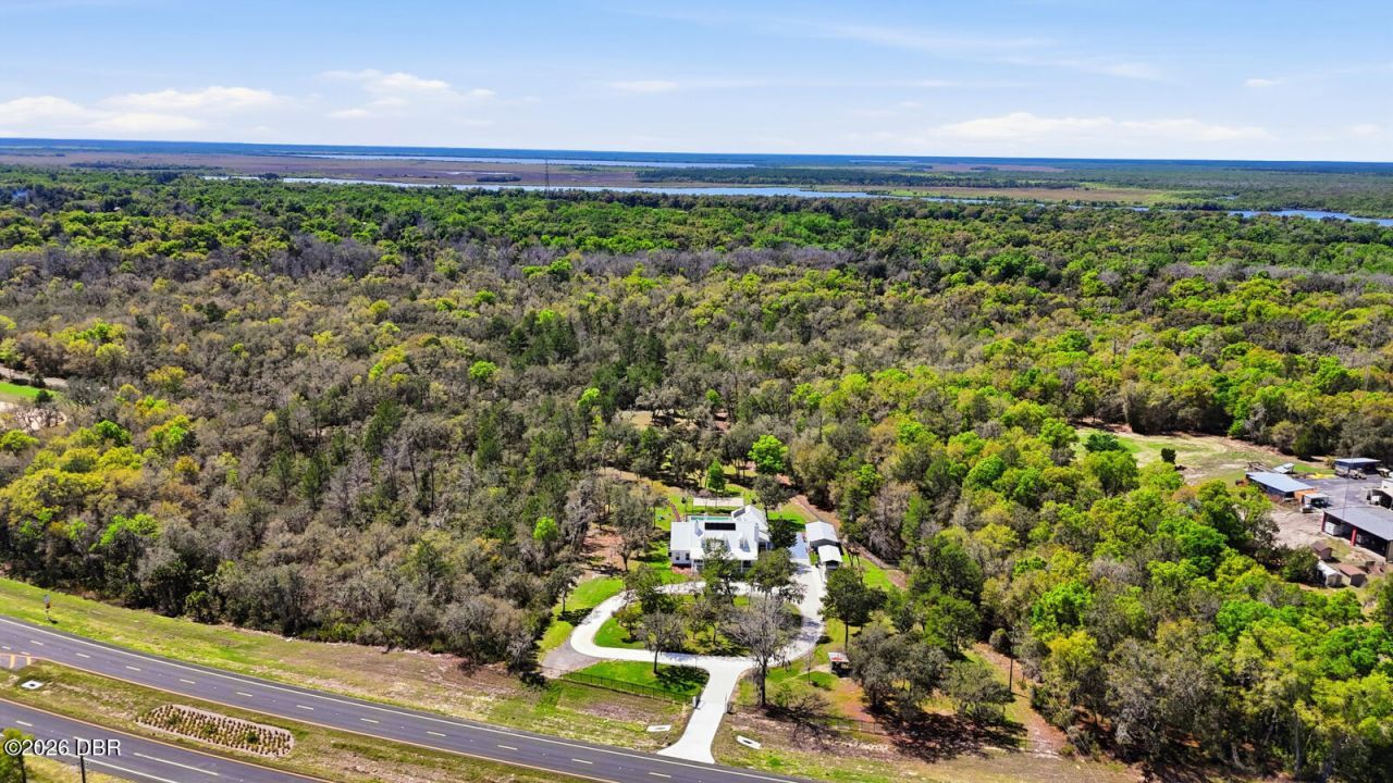 5444 N Us Highway 17, De Leon Springs, FL 32130 Photo
