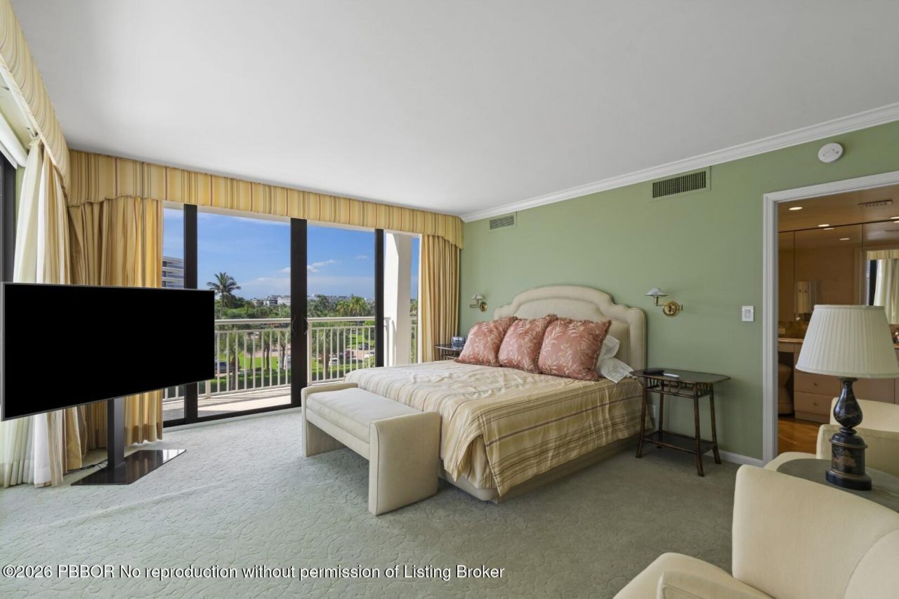 2600 S Ocean Boulevard, Unit 303W, Palm Beach, FL 33480 Photo