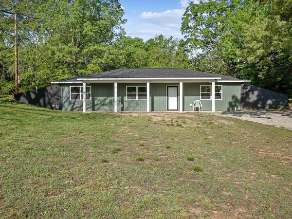 673 Cemetery Road, Black Rock, AR 72415