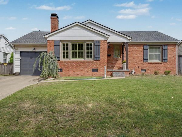 1821 Columbia Avenue , Tulsa, OK 74114