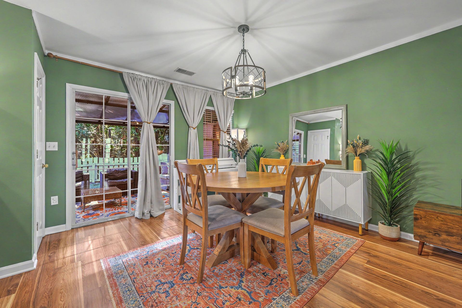 1215 Island Club Drive Photo 10