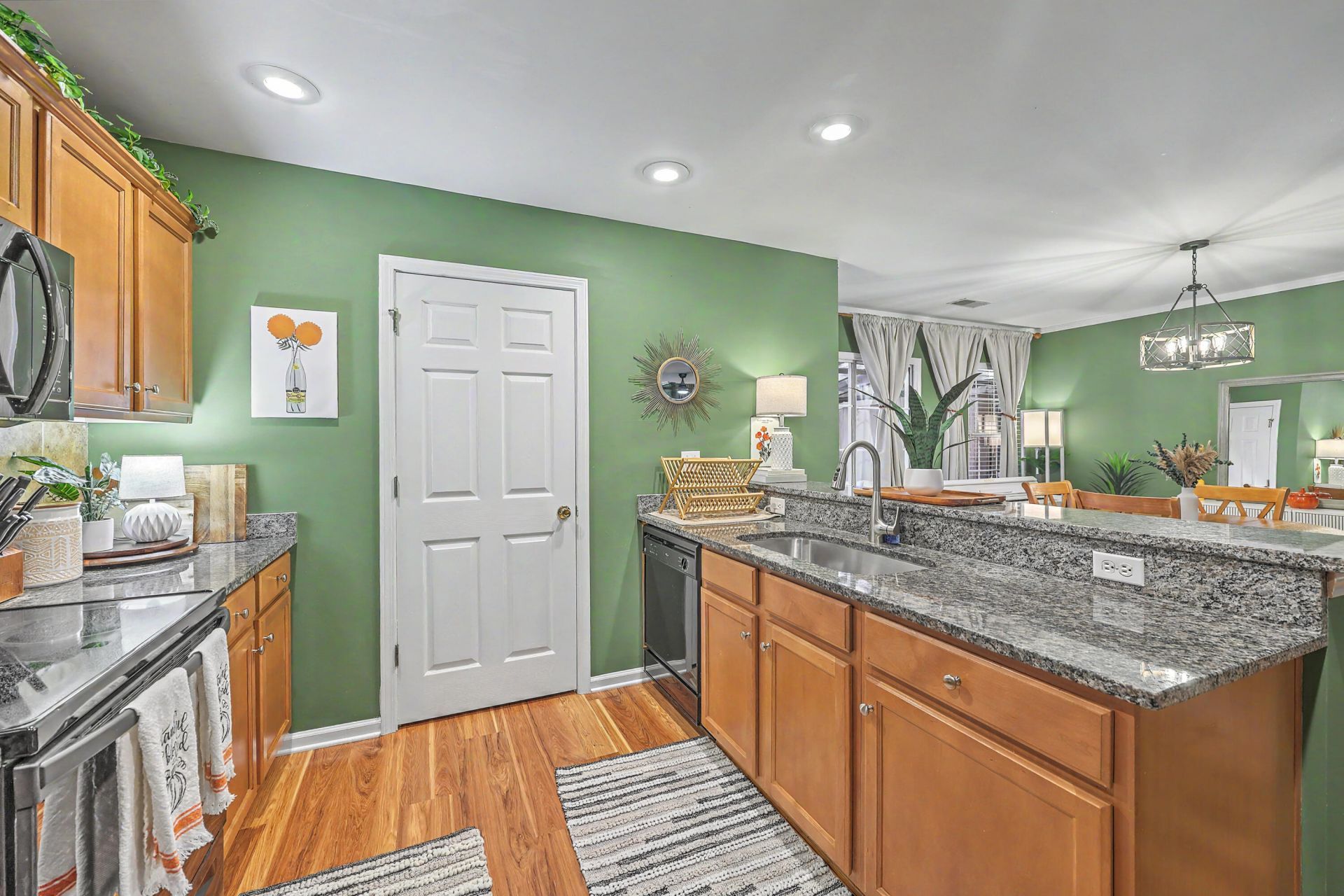 1215 Island Club Drive Photo 14