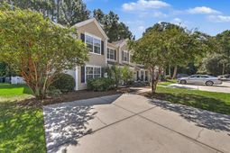 1215 Island Club Drive photo 4