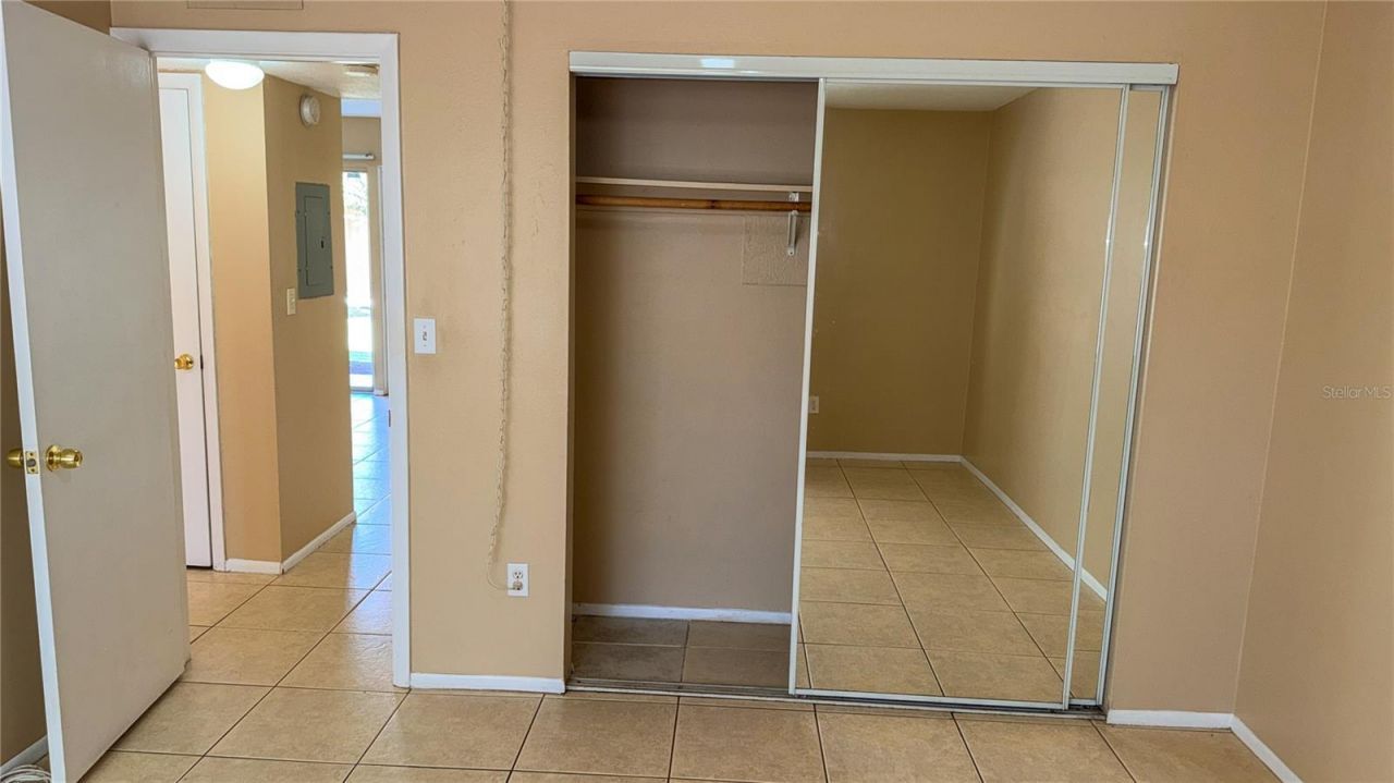 2920 Clark Road, Unit 102, Sarasota, FL 34231 Photo