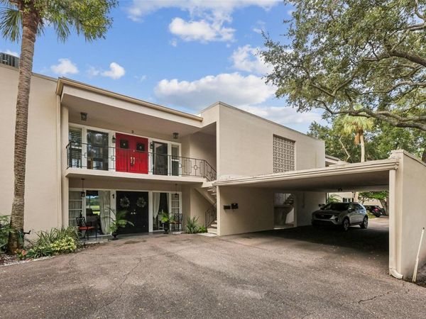 3 COUNTRY CLUB DRIVE , Unit 3, LARGO, FL 33771