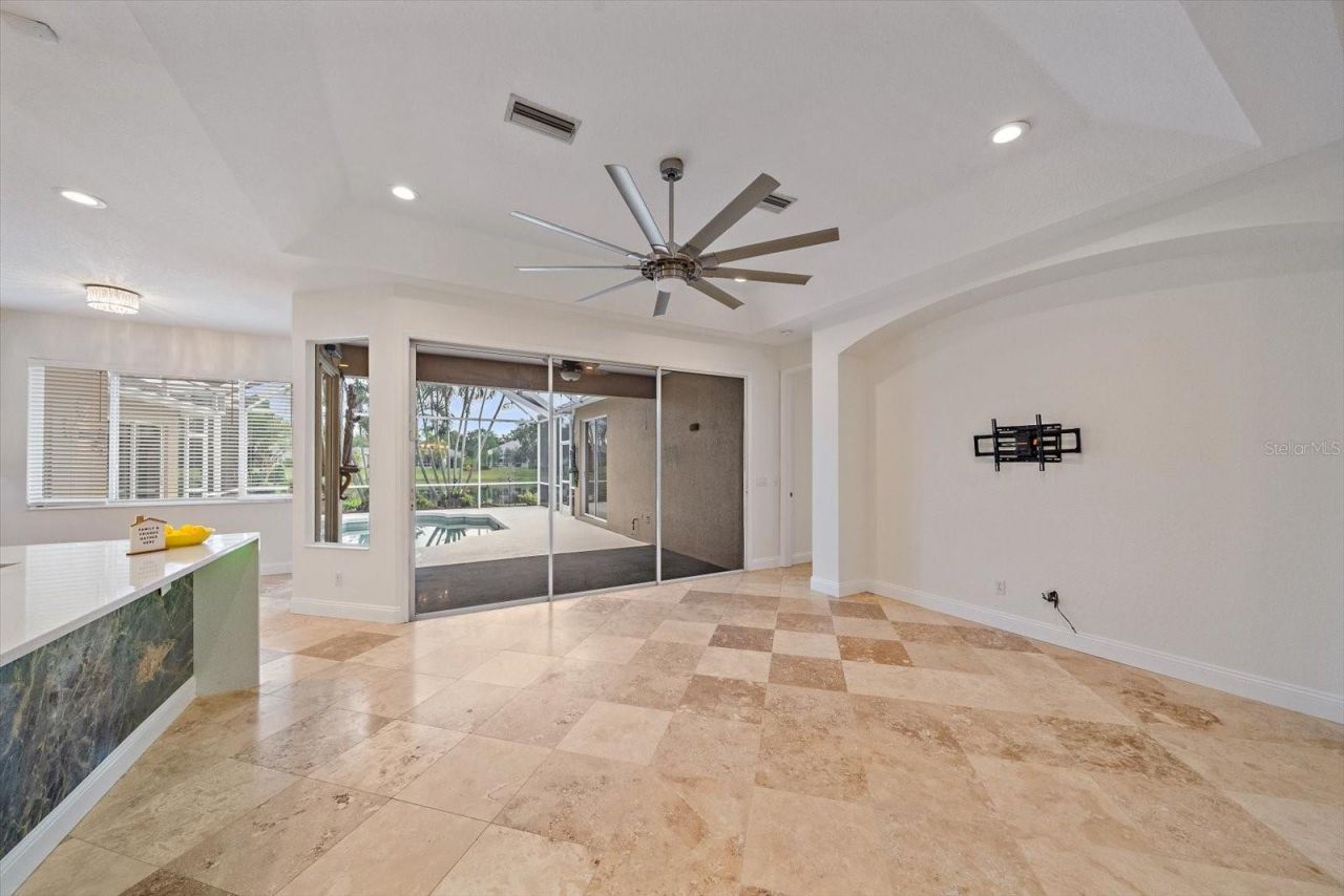 11915 Clubhouse Drive, Lakewood Ranch, FL 34202 Photo
