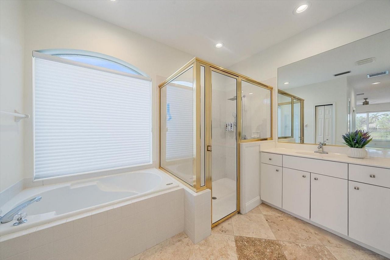 11915 Clubhouse Drive, Lakewood Ranch, FL 34202 Photo