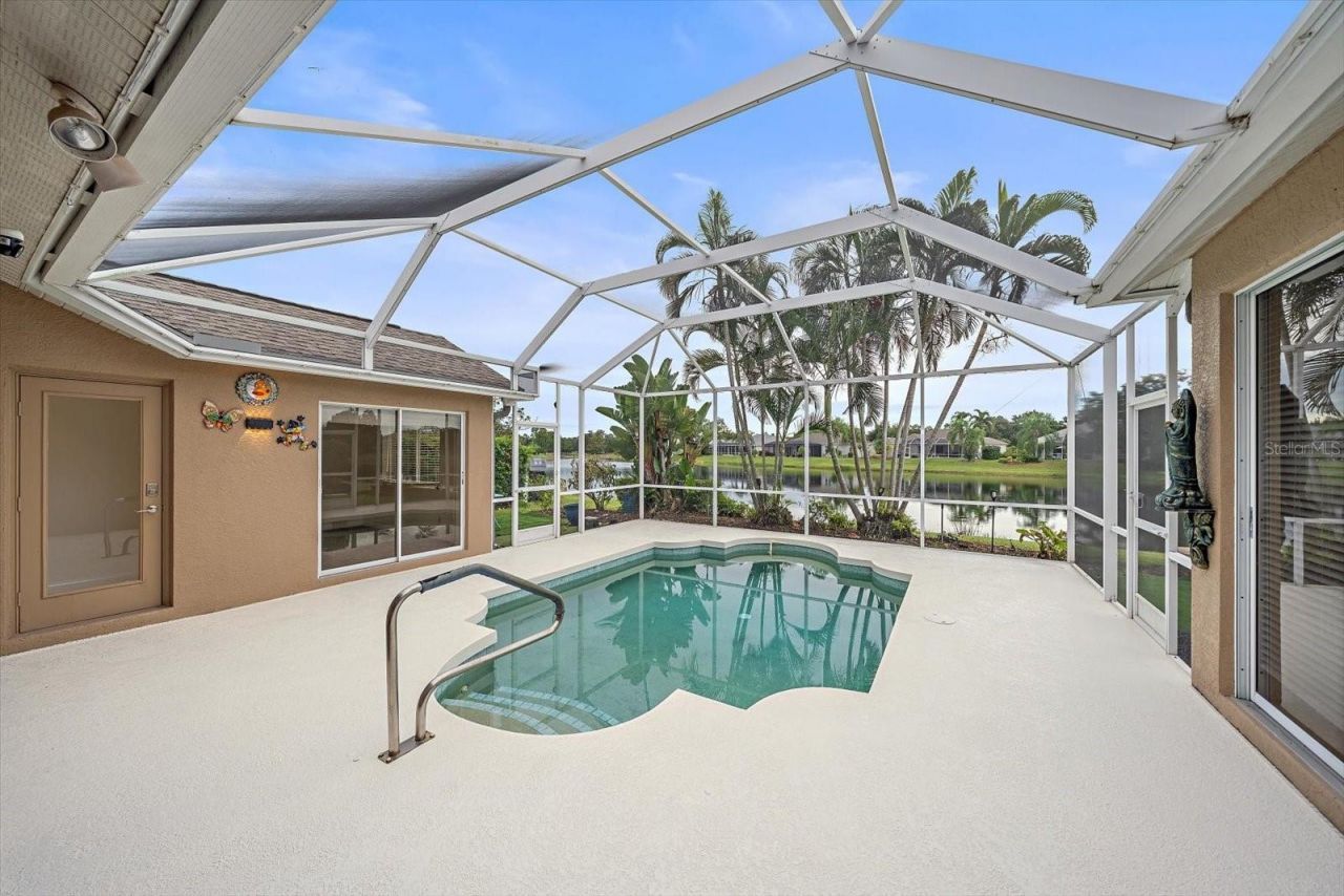11915 Clubhouse Drive, Lakewood Ranch, FL 34202 Photo