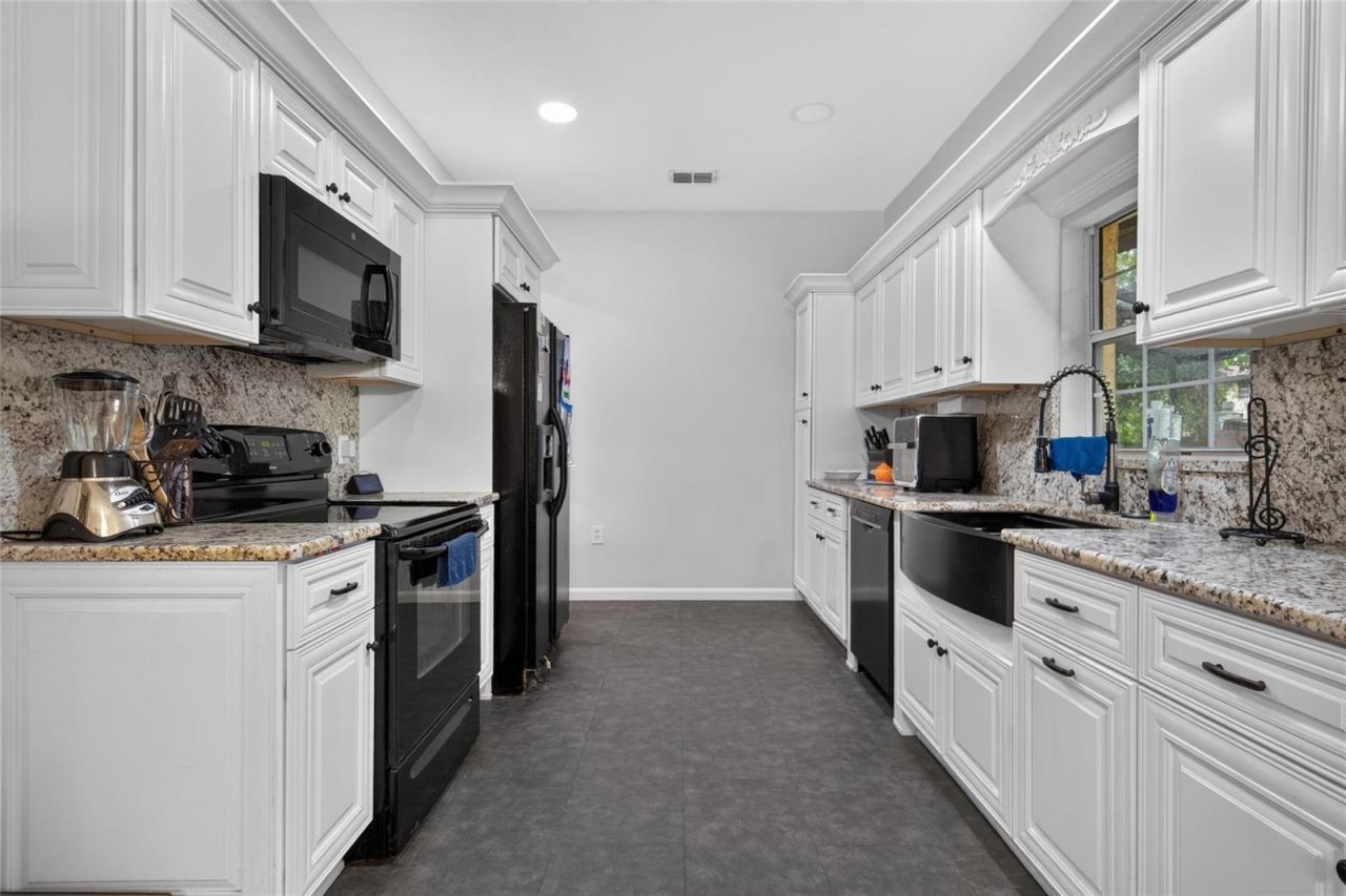 531 Garrard Drive, Temple Terrace, FL 33617 Photo