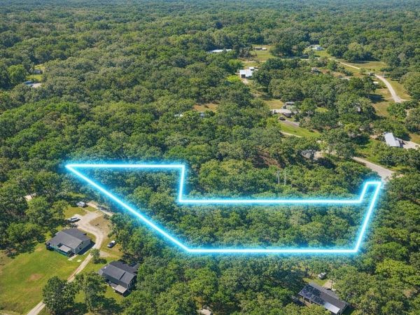 1764 COUNTRY WOODS DRIVE , LAKELAND, FL 33809