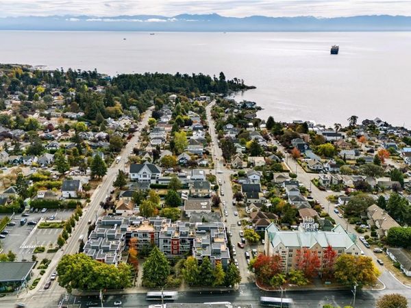 1315 Esquimalt Rd, Unit #314, Esquimalt, BC V9A 3P5